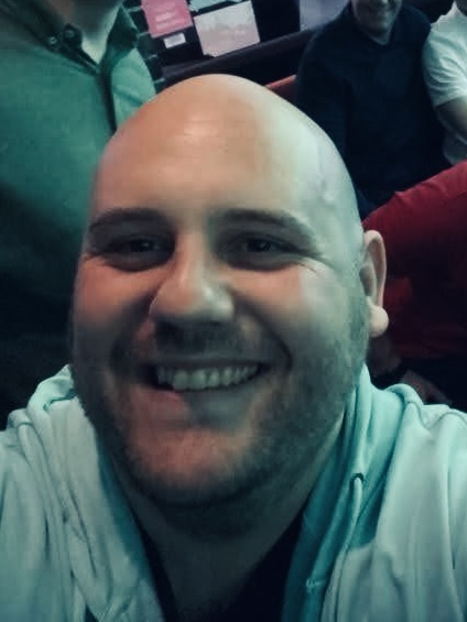 Toby Hoare smiling through obesity and insulin resistance prior to his health journey